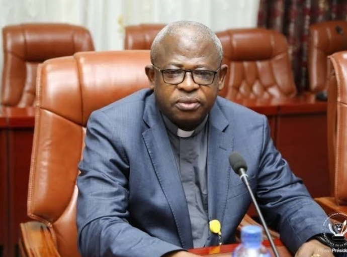 Mgr Donatien Nshole : ‘‘Ça serait irresponsable d’aller dans le sens du changement de la Constitution qui implique le référendum’’
